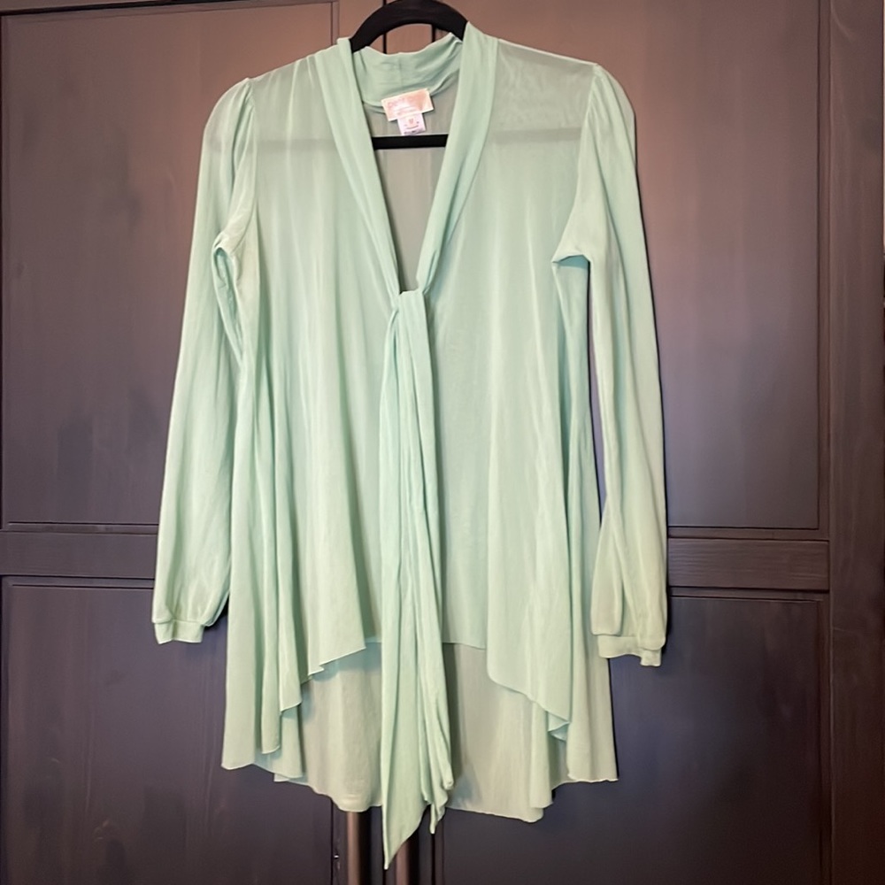 petit pois by Viviana G pull over blouse, sea foam pale green
